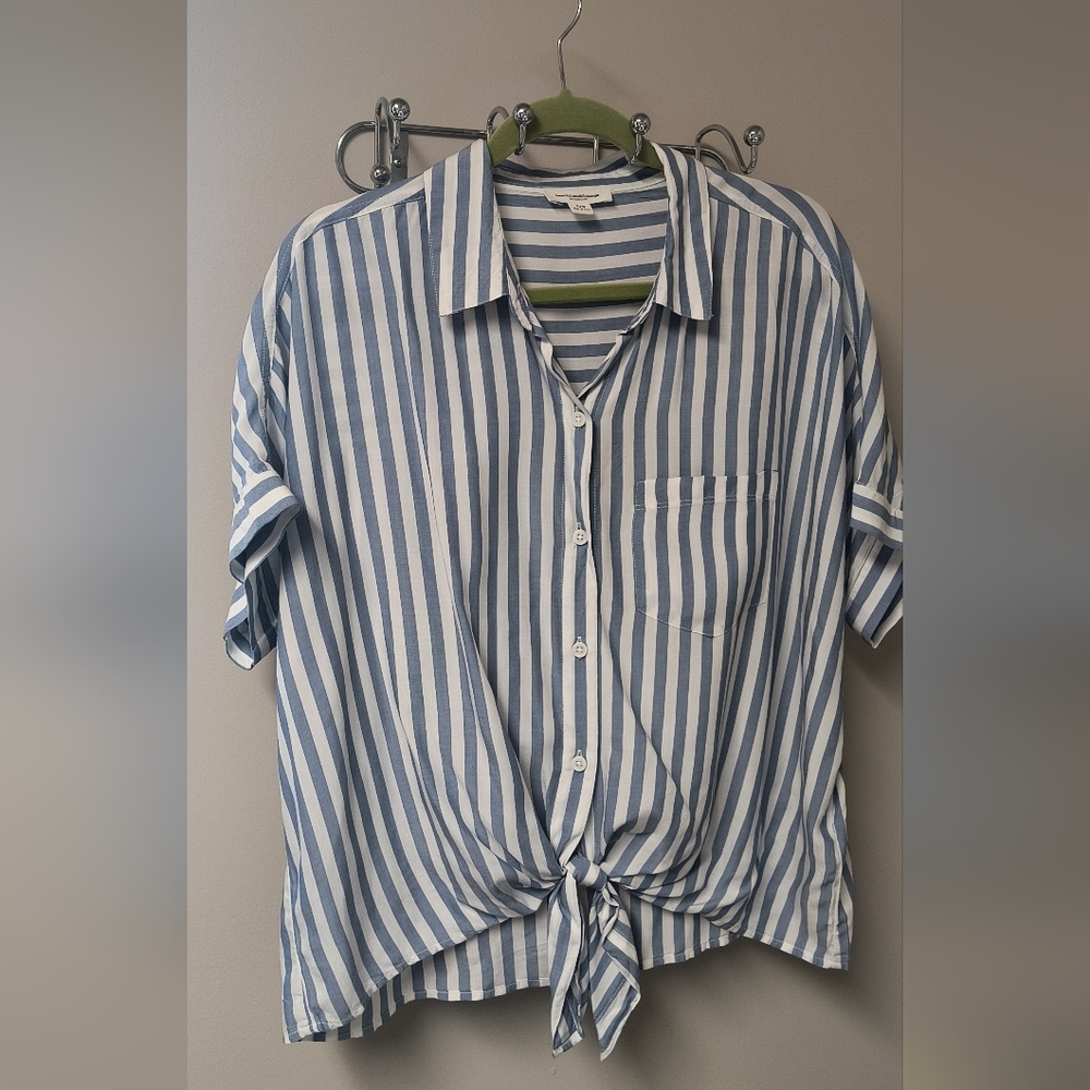 Beach lunch lounge short sleeves botton top